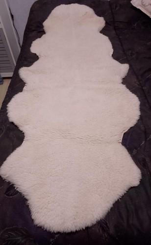 Tapis laine peau - , de